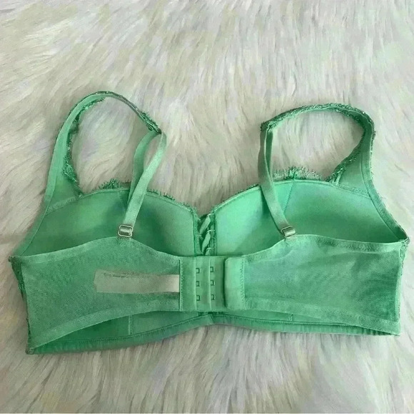 Victoria's Secret Dream Angels Mint Lace Bralette Medium - Picture 4 of 8